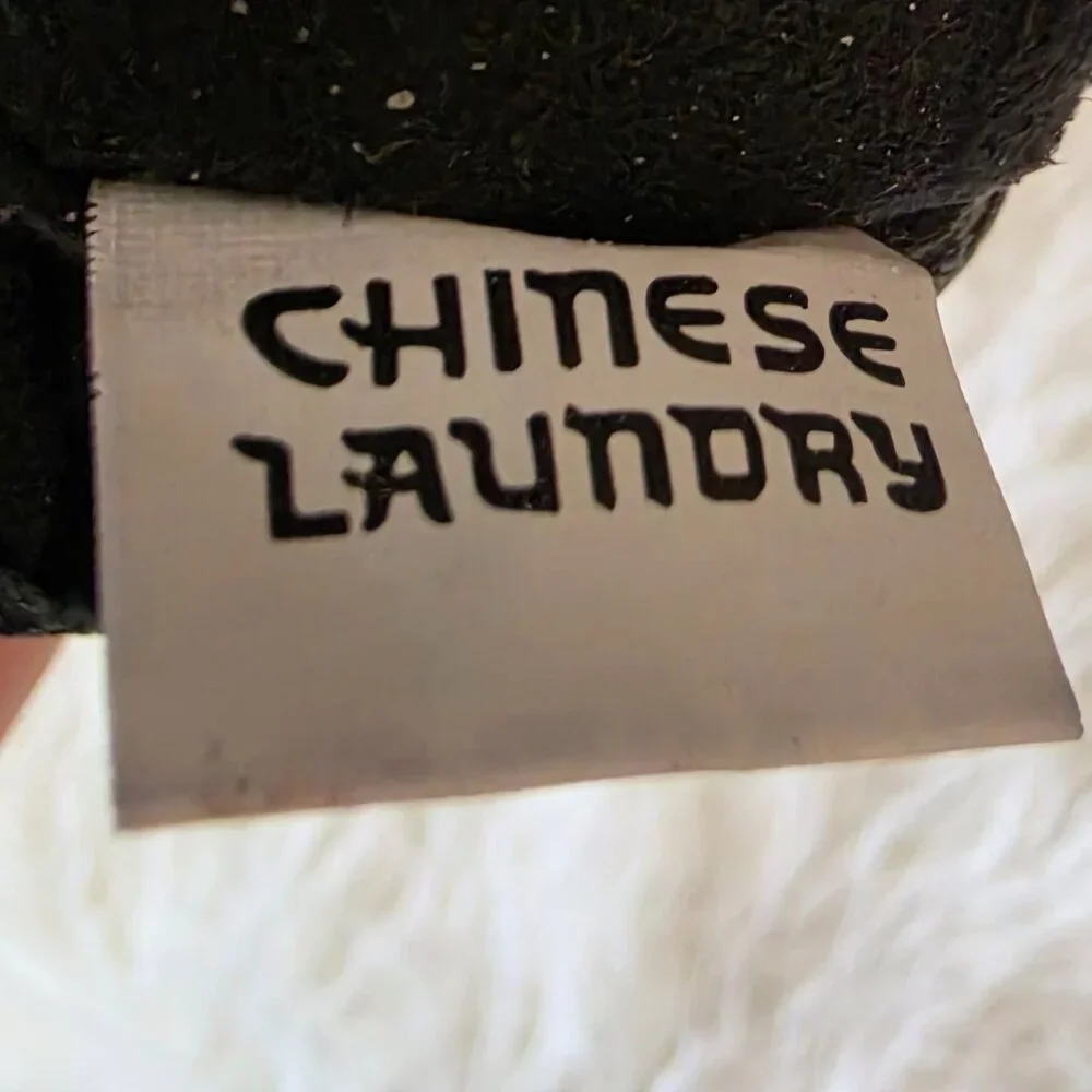 Chinese Laundry Leather Over The Knee Boots Black size 7M Flat Snap Buttons